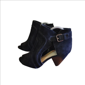 Vince Camuto Conley Booties Side 8.5M